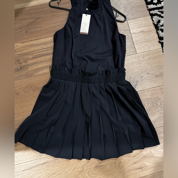 NWT Calia Golf Women’s Dress. Size medium - Picture 8 of 9